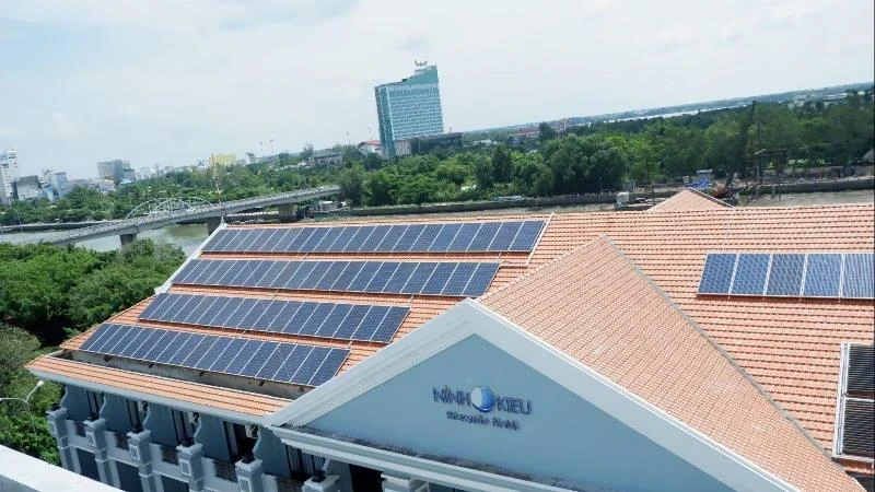 điện mặt trời mái nhà