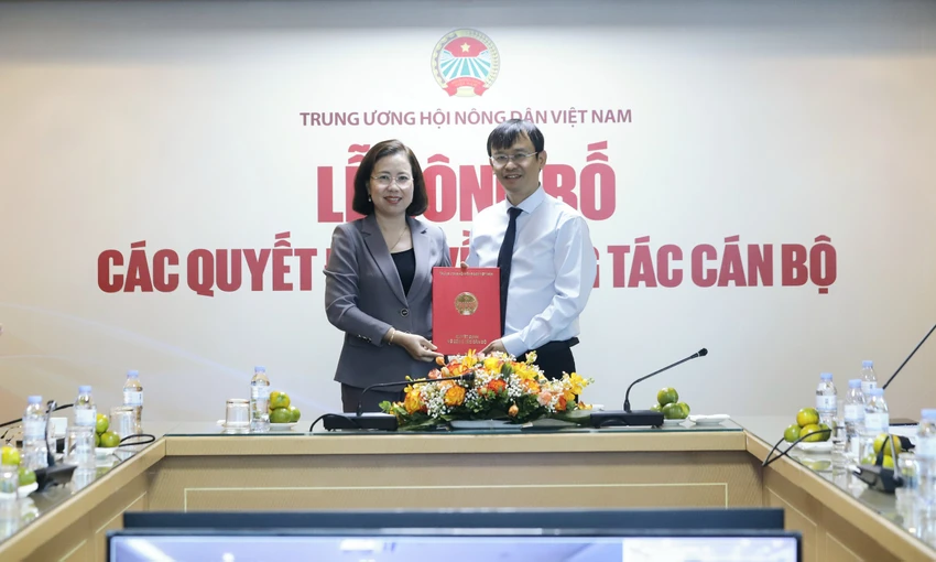 Tổng Biên tập báo Nông thôn Ngày nay.jpg