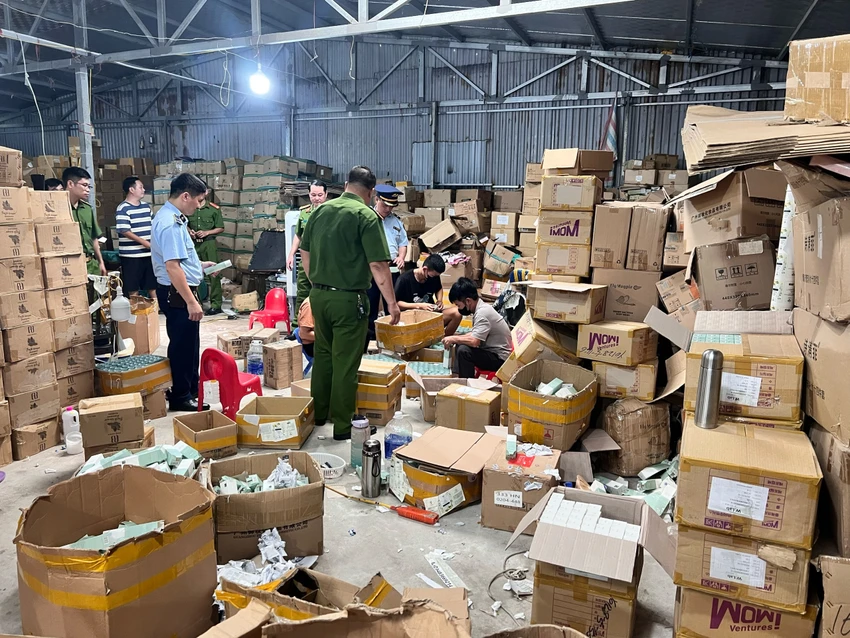kem đánh răng hết hạn.jpeg