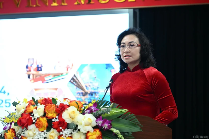 xuất nhập khẩu.,..JPG