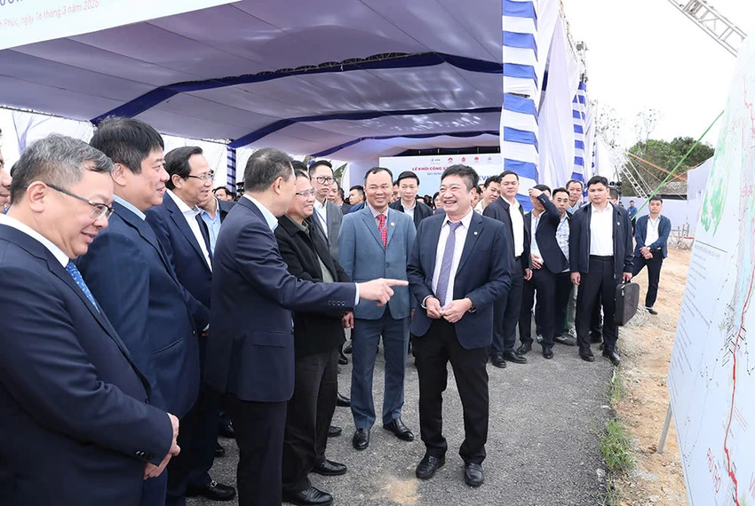 đường dây 500 kV..jpg