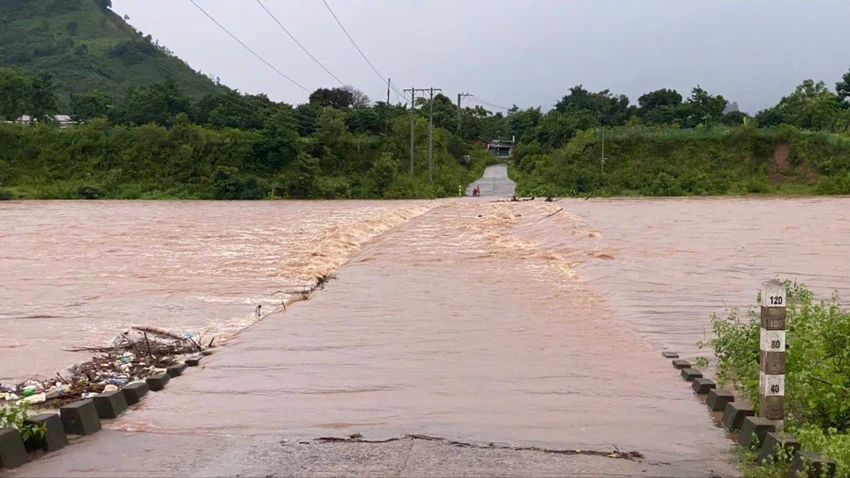 bão số 1.jpg