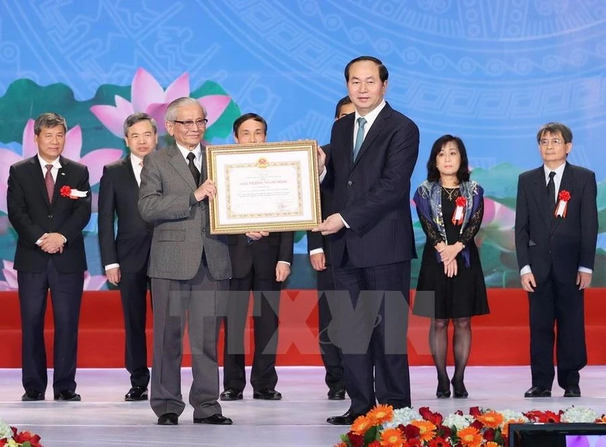 Hoãn lễ trao giải thưởng Hồ Chí Minh để xét bổ sung ảnh 1