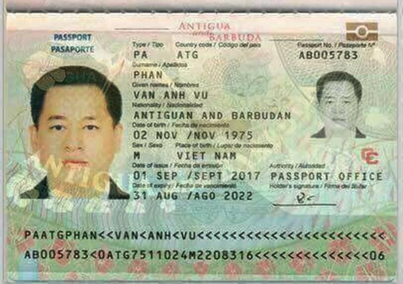 Máy bay chở Vũ 'nhôm' sắp hạ cánh xuống Nội Bài ảnh 2 Máy bay chở Vũ 'nhôm' sắp hạ cánh xuống Nội Bài ảnh 2