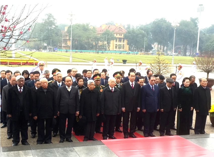 Lãnh đạo Đảng, Nhà nước viếng Chủ tịch Hồ Chí Minh ảnh 1 Lãnh đạo Đảng, Nhà nước viếng Chủ tịch Hồ Chí Minh ảnh 1