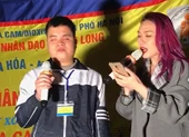 Mỹ Tâm 'đốn tim' khán giả khi hát cùng người khiếm thị