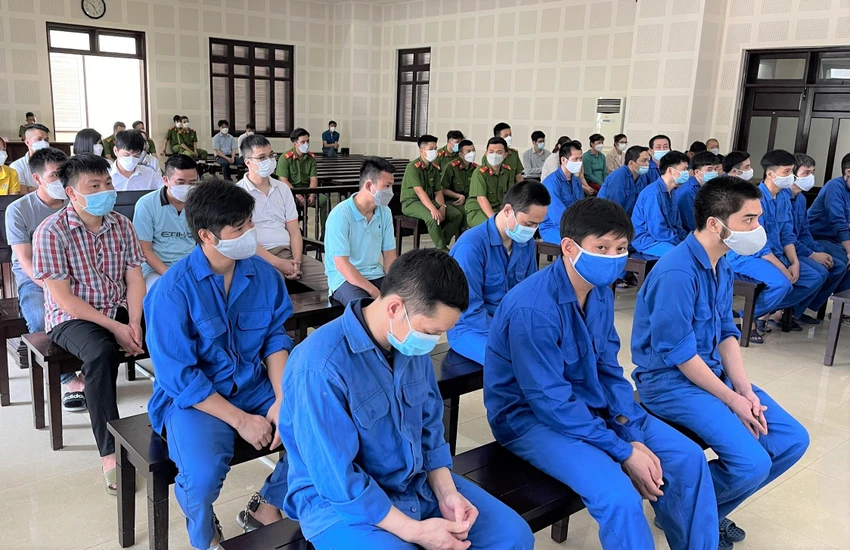 Các bị cáo tại tòa. Ảnh: TA Các bị cáo tại tòa. Ảnh: TA