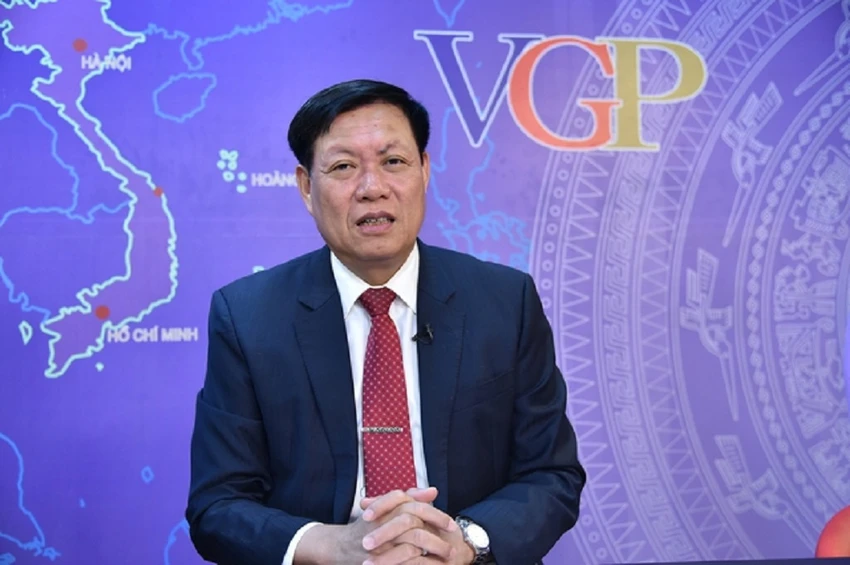 Thứ trưởng Bộ Y tế Đỗ Xuân Tuyên tại tọa đàm. Ảnh: VGP/Quang Thương Thứ trưởng Bộ Y tế Đỗ Xuân Tuyên tại tọa đàm. Ảnh: VGP/Quang Thương