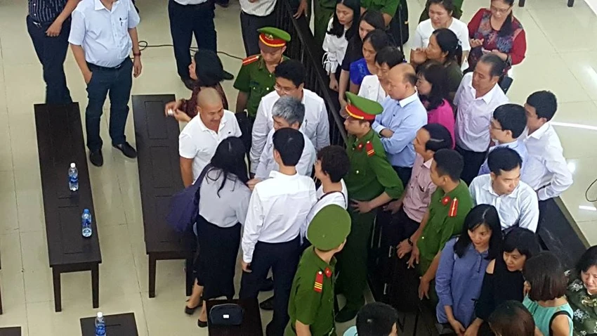Bị cáo Nguyễn Xuân Sơn vui mừng vì có cơ hội thoát án tử ảnh 3
