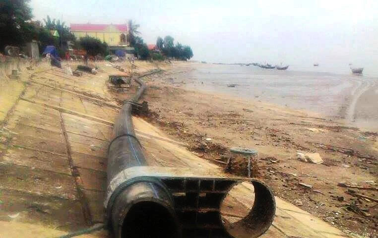 Ngư dân vớt được đường ống “khủng” 100 m trên biển ảnh 2 Ngư dân vớt được đường ống “khủng” 100 m trên biển ảnh 2