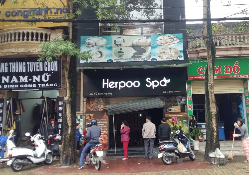 Cứu 6 người mắc kẹt trong vụ cháy nhà 3 tầng ảnh 1 Cứu 6 người mắc kẹt trong vụ cháy nhà 3 tầng ảnh 1