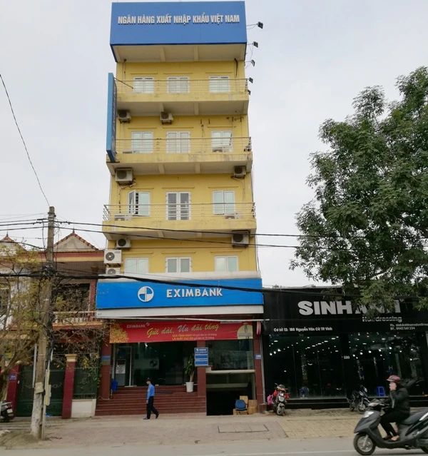 chiếm đoạt 50 tỉ đồng ở Eximbank 