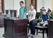Vợ chồng bán trẻ em sang Trung Quốc thi nhau khóc tại tòa