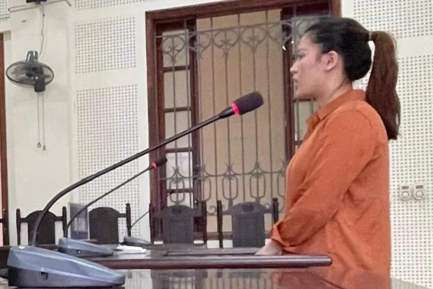 Bị cáo Âu Thị Thanh Hằng tại phiên tòa sơ thẩm. Bị cáo Âu Thị Thanh Hằng tại phiên tòa sơ thẩm.