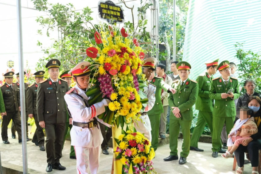 vieng-dai-uy-hieu.jpg