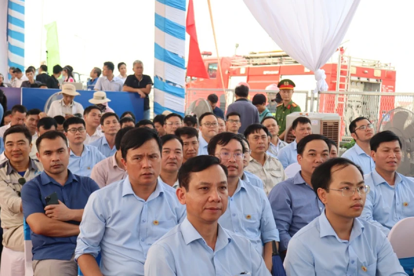 dien-chau-bao-bai-vot.jpg