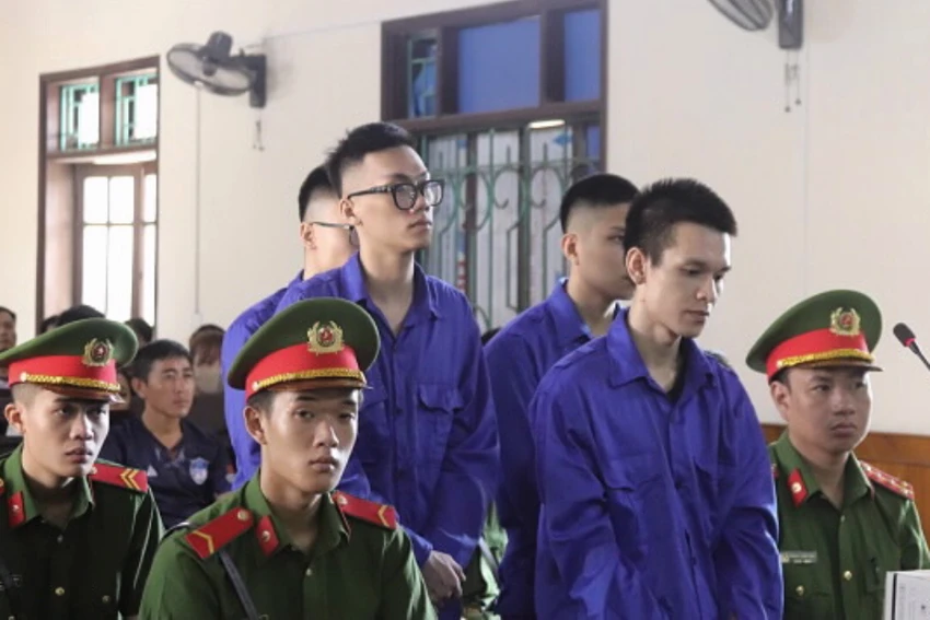 tuyen-an-tu-hinh.jpg
