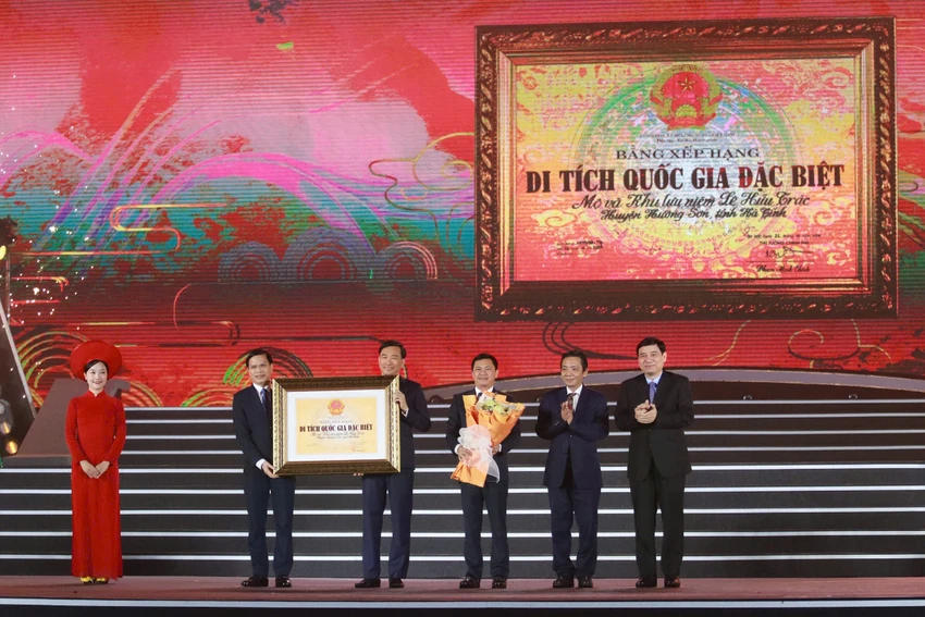 Hoang-Dao-Cuong.jpg