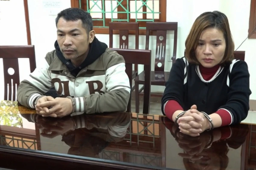 Vinh và Năm bị bắt do đi đòi nợ gây ầm ĩ, tìm mọi cách để đe dọa, làm mất an ninh trật tự tại địa phương.