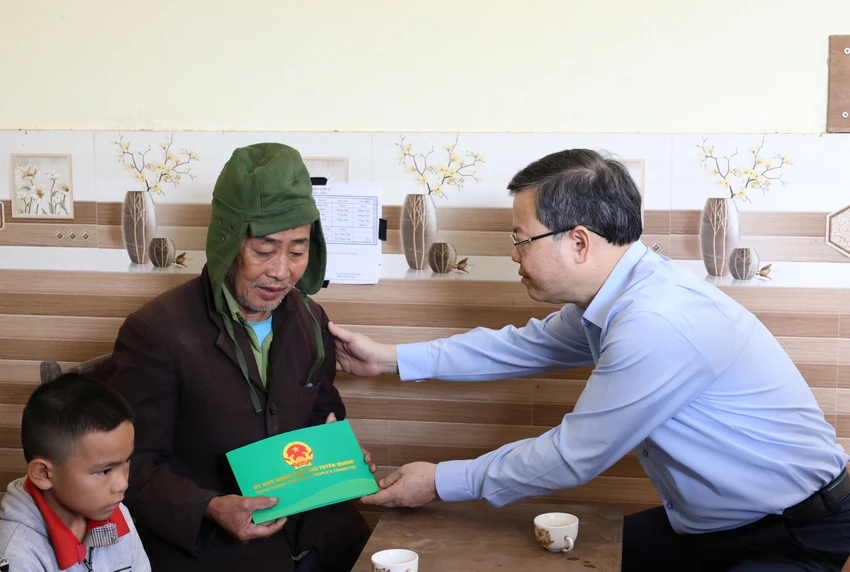 tuyen-quang-chua-chay-rung.jpg