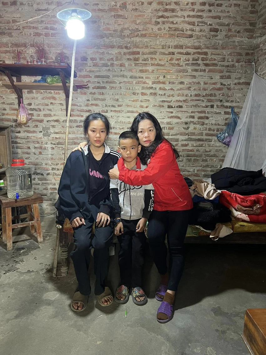 dong-vien-cac-con.jpg