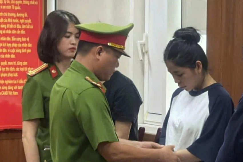hoa-hau-thuy-tien.jpg