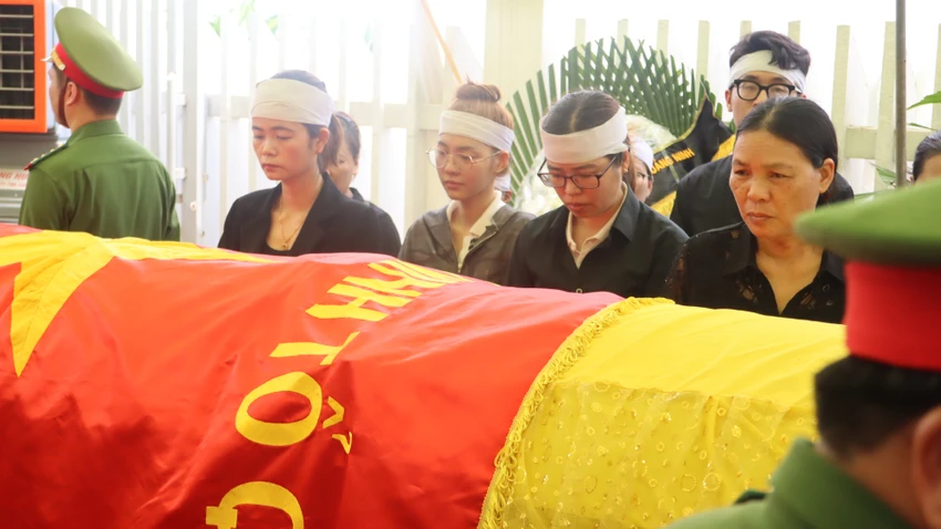 me-thieu-ta-khai.jpg