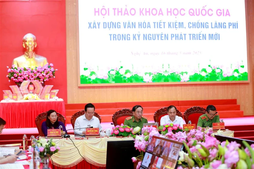 nghe-an=chong-lang-phi.jpg