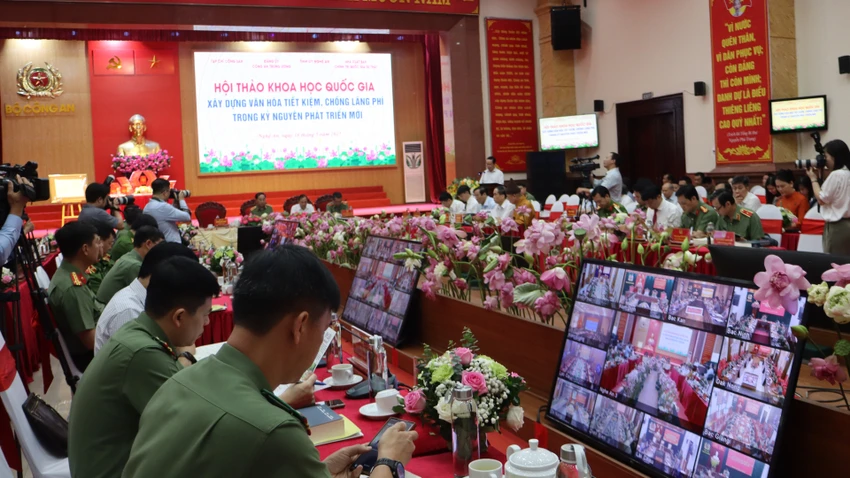 toan-canh.jpg