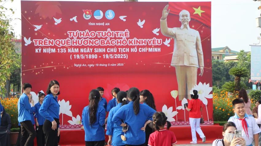 tuoi-tre.jpg