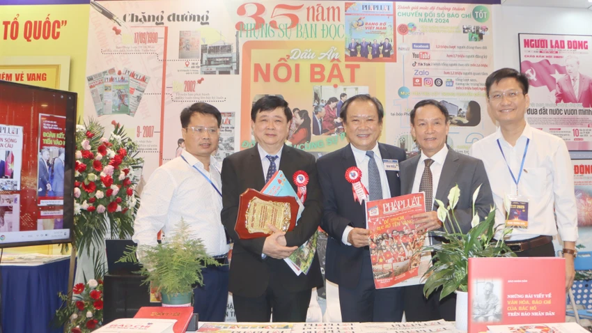 Nguyen-The-Ky.jpg