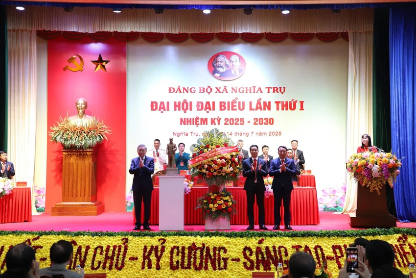tang-hoa.jpg