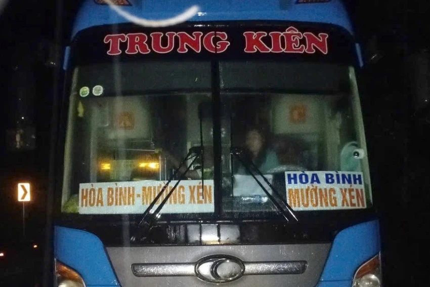 giai-cuu-hanh-khach.jpg