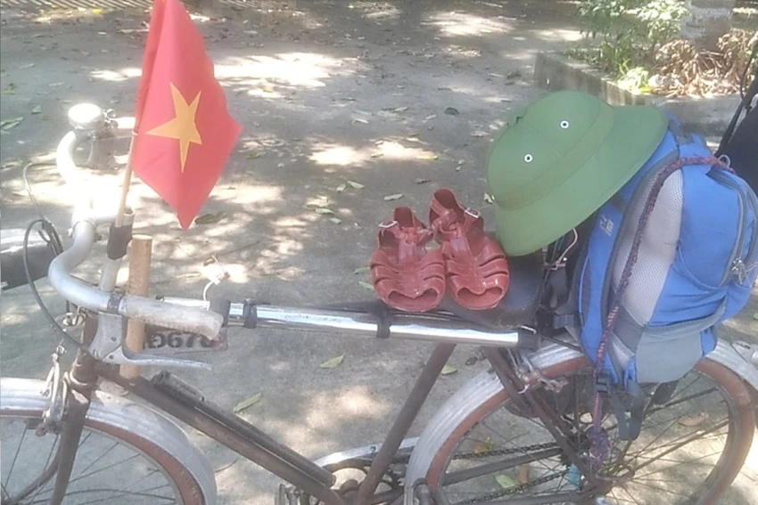 dap-xe-bon-ngay.jpg