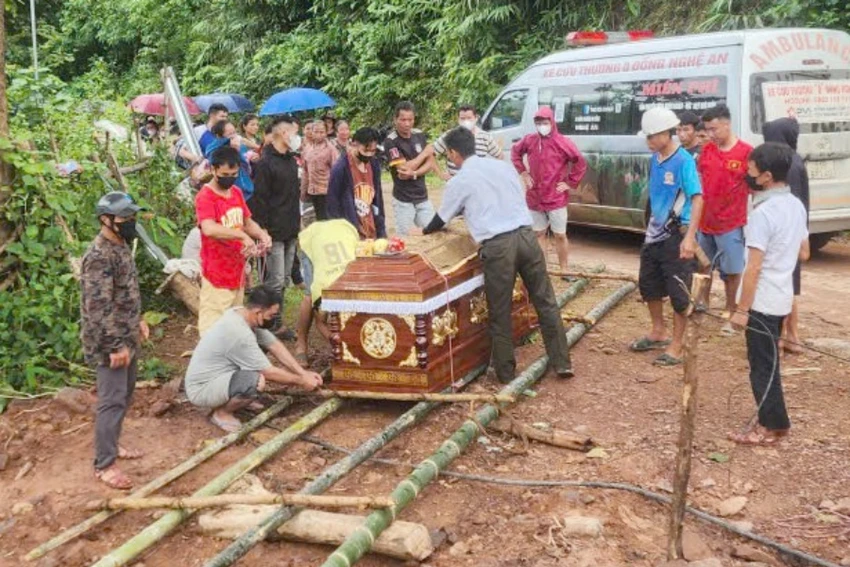 Gánh quan tài