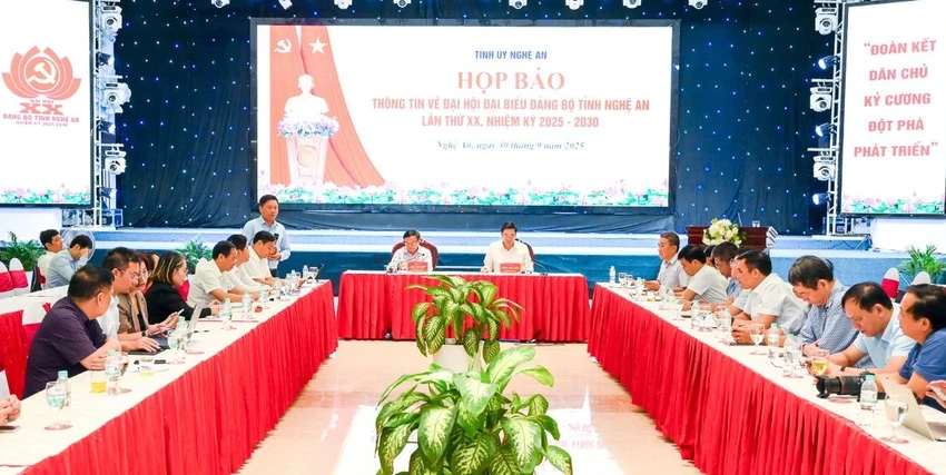 Đại hội đại biểu Đảng bộ.jpg
