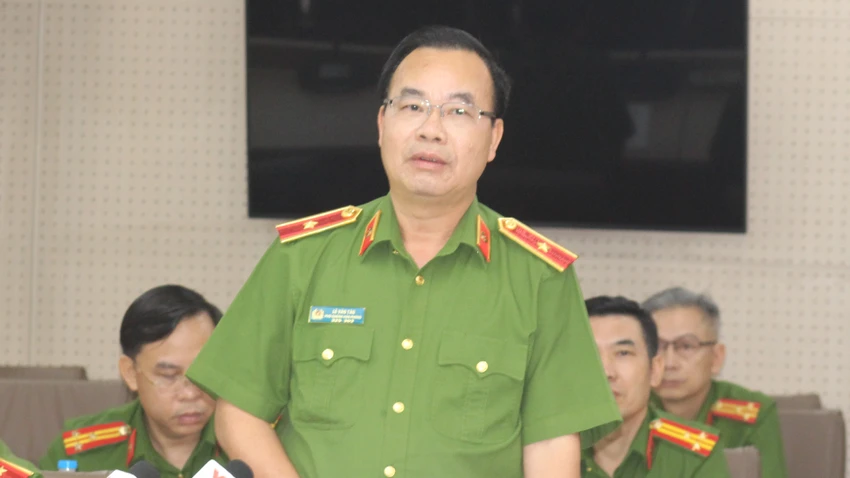 Bo-Cong-an.jpg