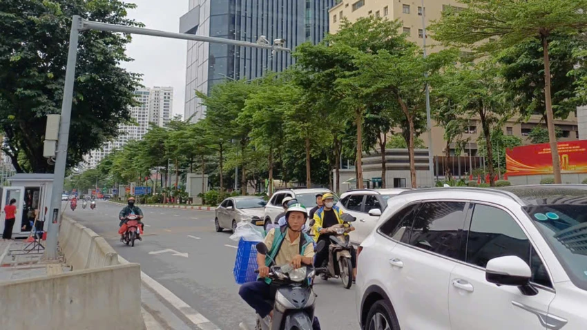 Ha-noi-cam-duong.jpg