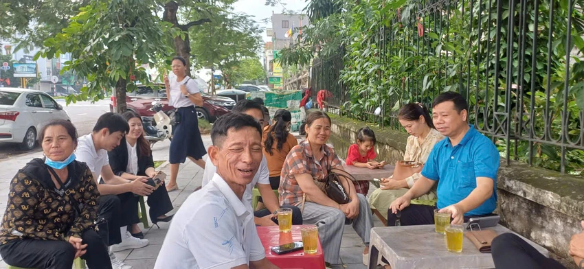 xe-vu-ga-loi-trang.jpg