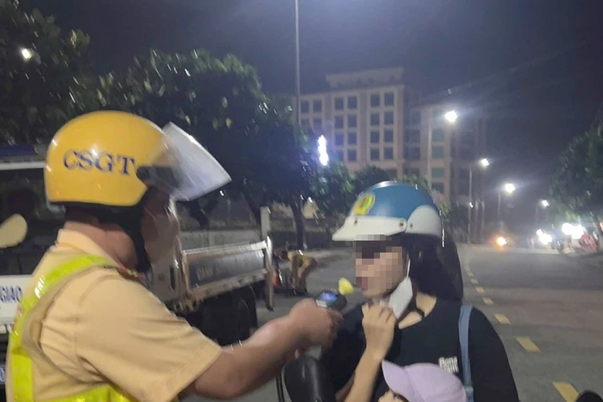 vi-pham-nong-do-con.jpg
