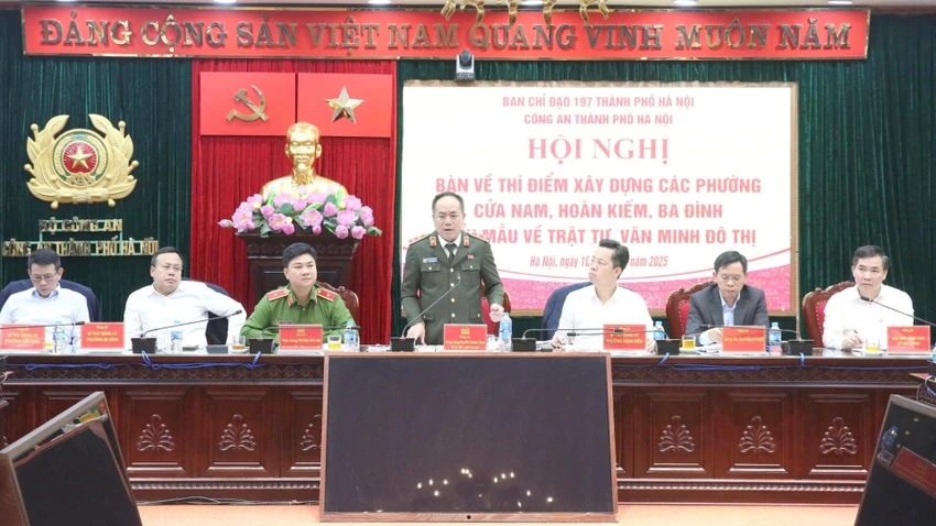 phuong-kieu-mau.jpg