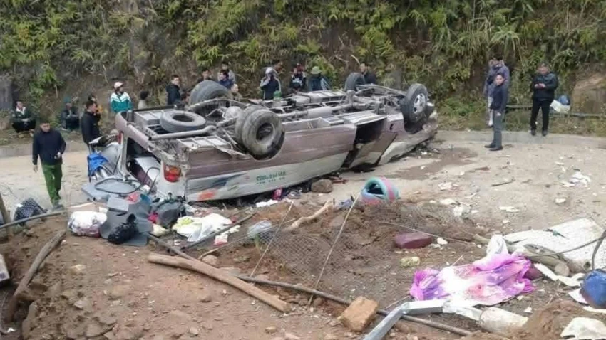 lao-cai-vu-lat-xe.jpg