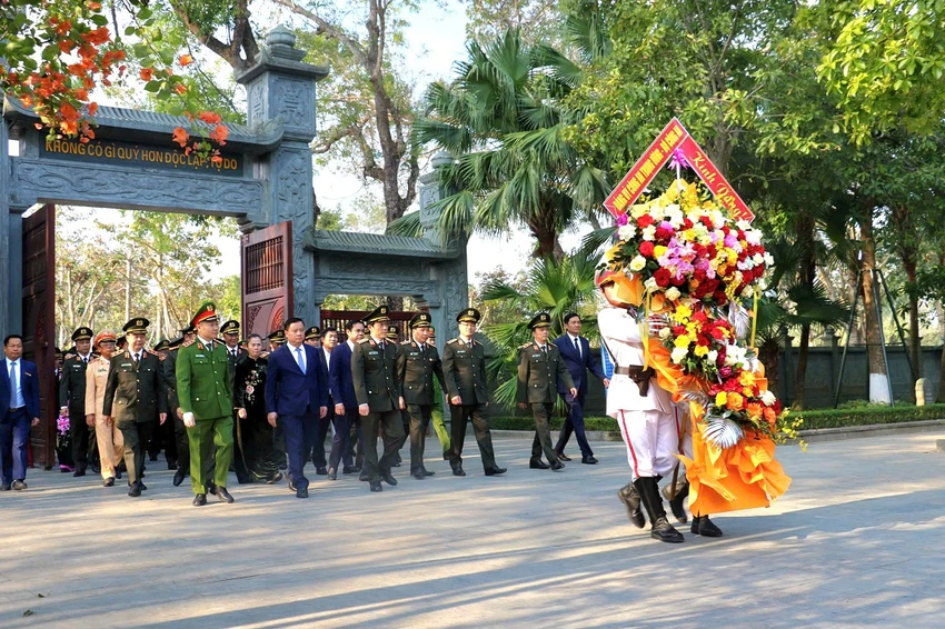 Đảng ủy Công a.jpg