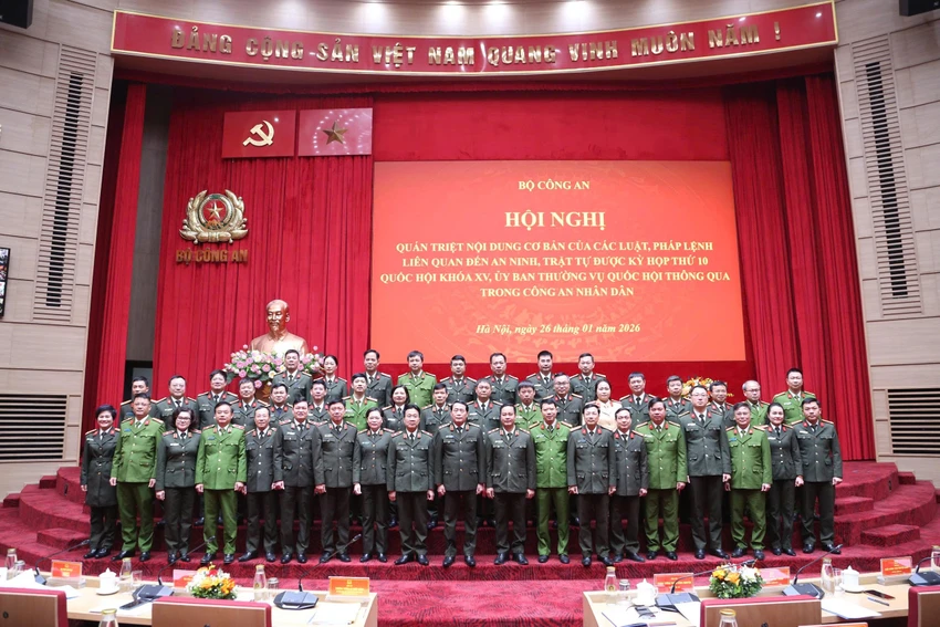 Bo-cong-an-to-chuc.jpg