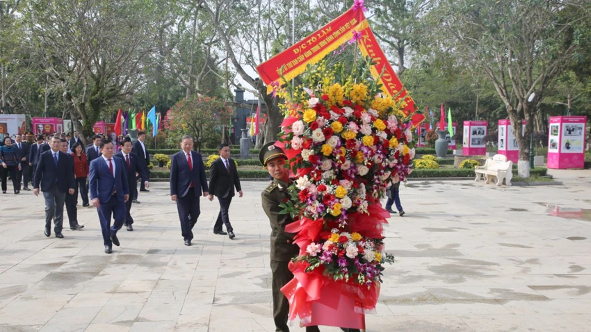 Tong-bi-thu-To-Lam.jpg