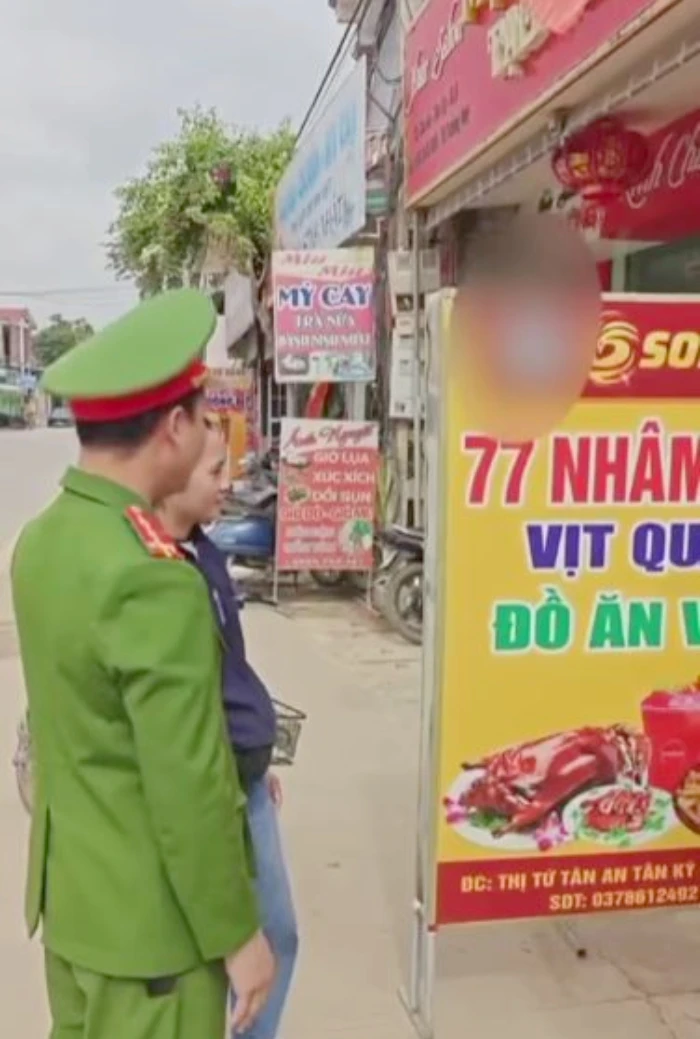 bien-quang-cao-co-QR-danh-bac.jpg