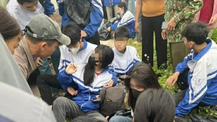 xe-tai-tong-xe-khach.jpg