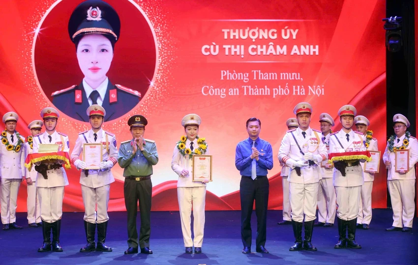 tieu-bieu.jpg