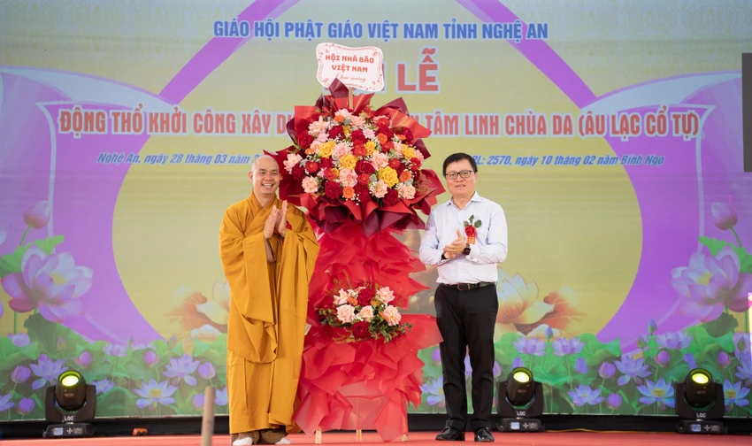 ong-Le-Quoc-Minh.jpg