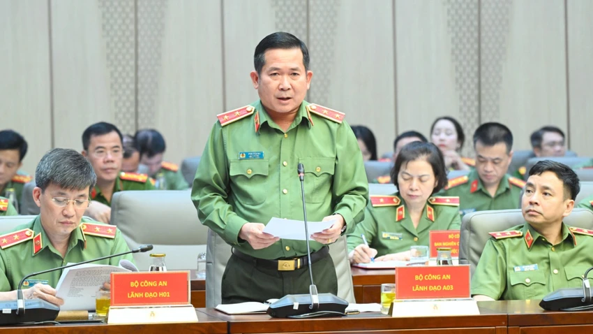 Trung-tuong-Dinh-Van-Noi.jpg